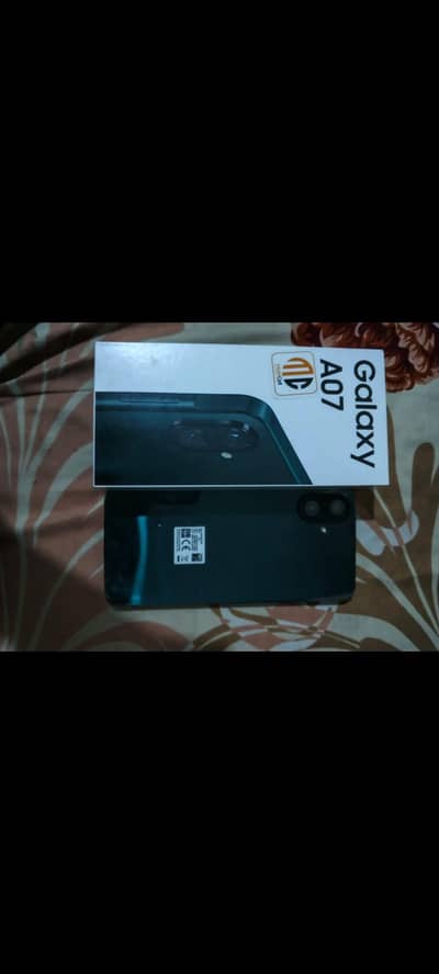 samsung A07 6 /128 only box open new condition 25 days used