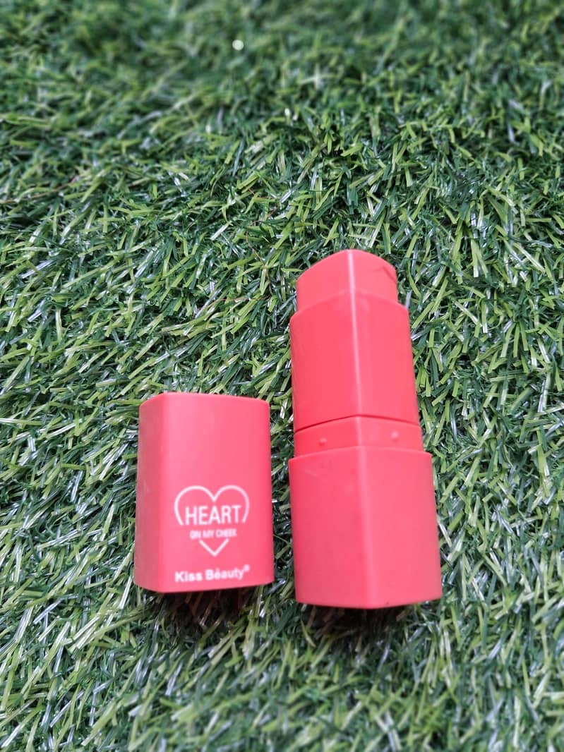makeup 300 each 4