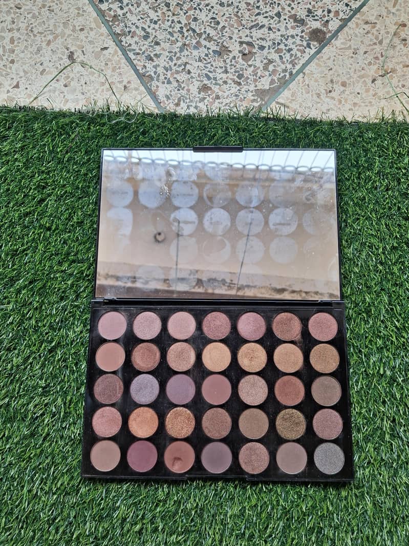 makeup 300 each 5