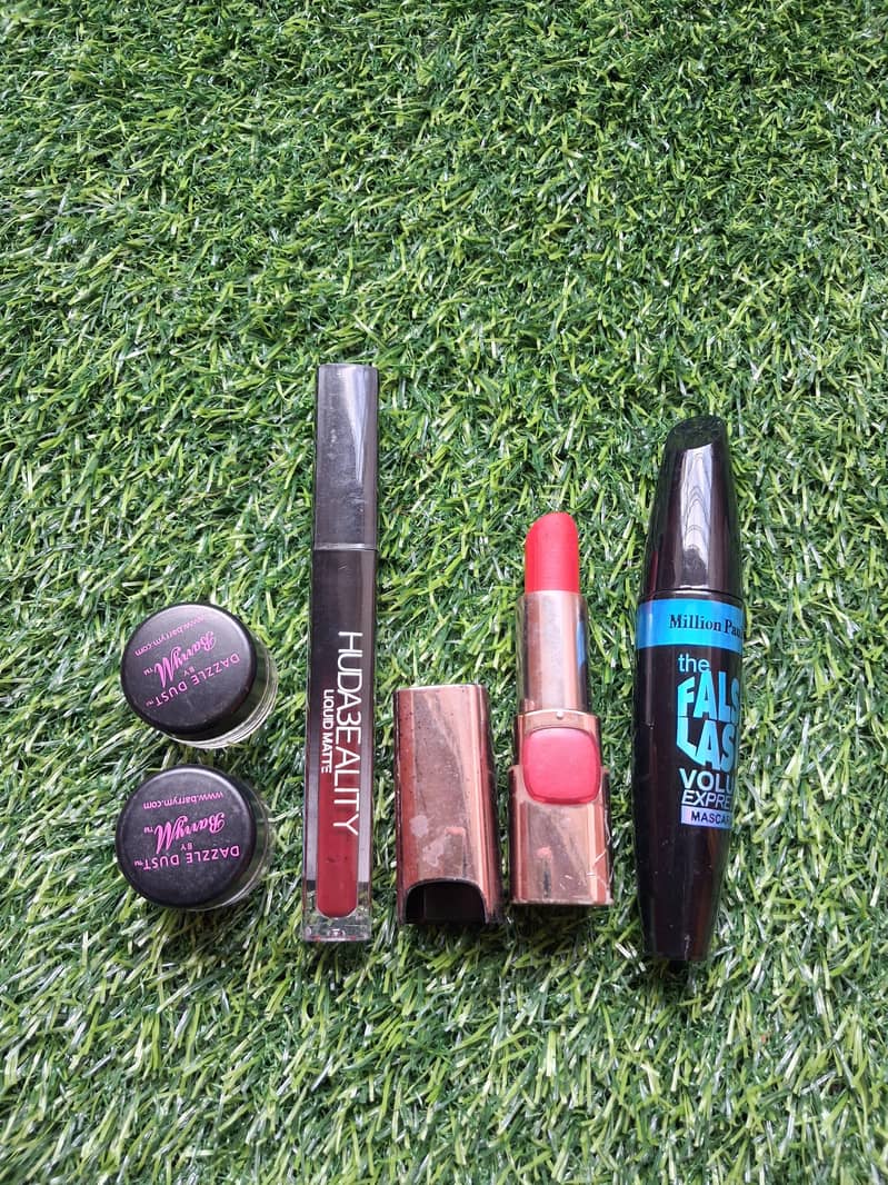 makeup 300 each 12