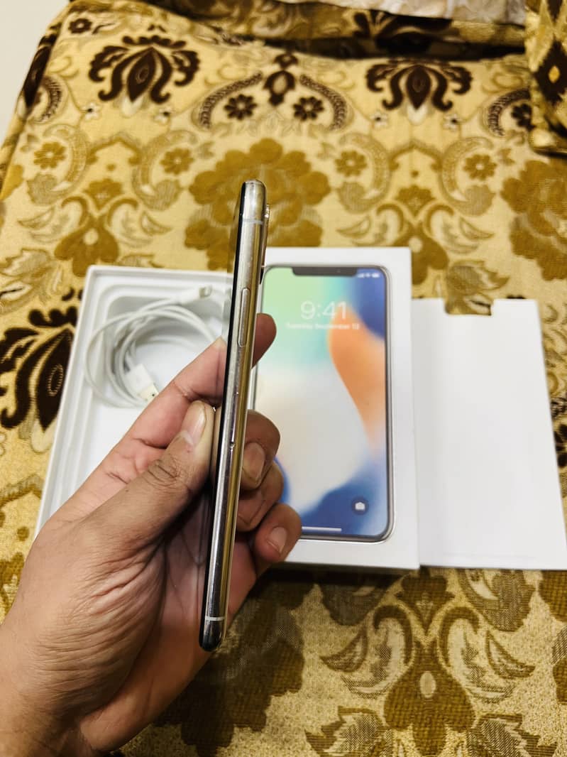 iPhone X pta approved 256gb compete box 4