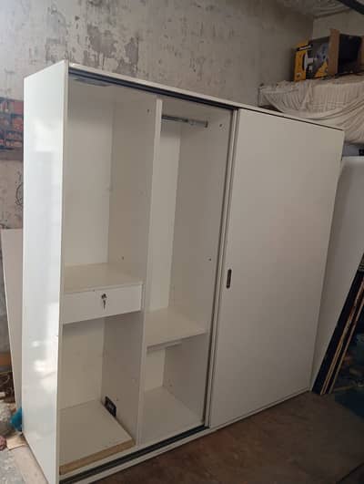 Brandnew wardrobe set