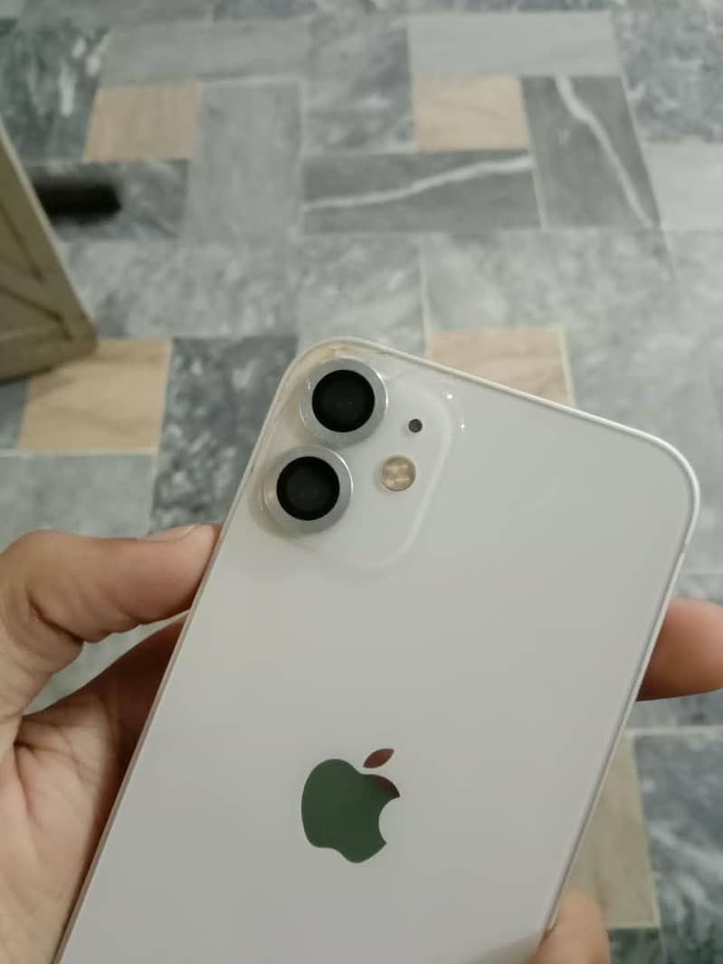 Apple iPhone 12 mini 2