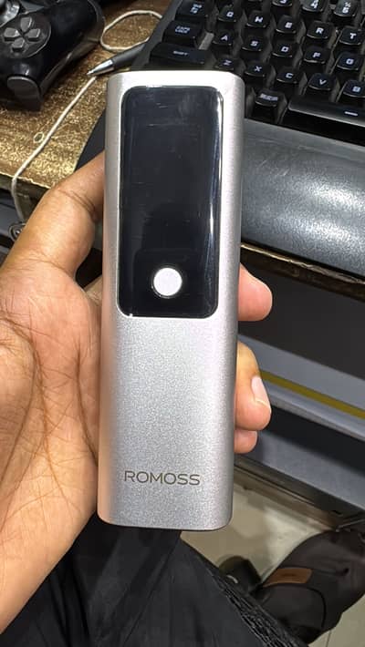 Romoss power bank 10000mah