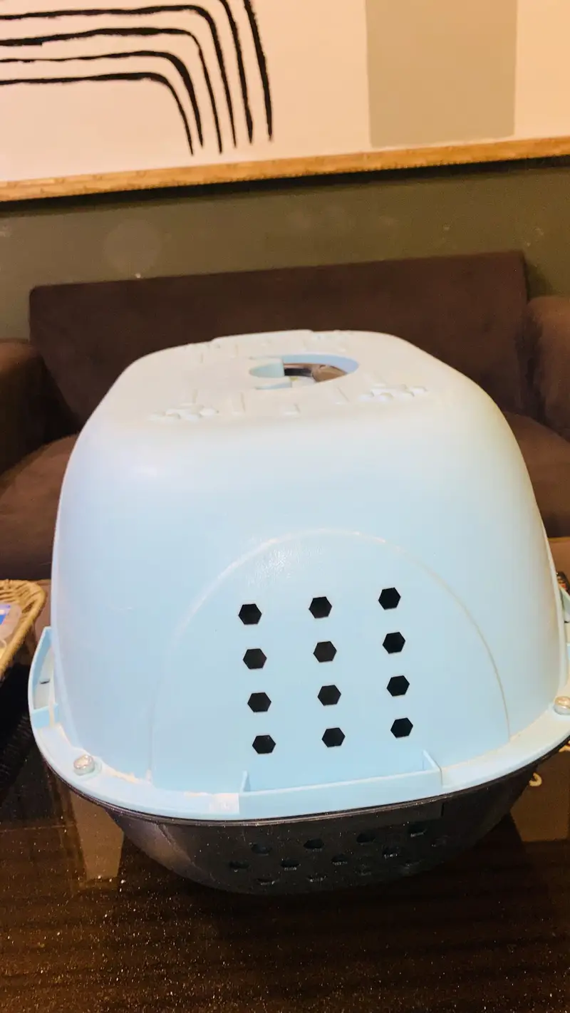 Honeycomb design pet cage neat and clean — photo 6