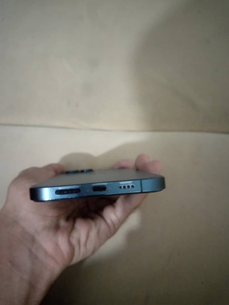 Apple iPhone 12 Pro Max 2