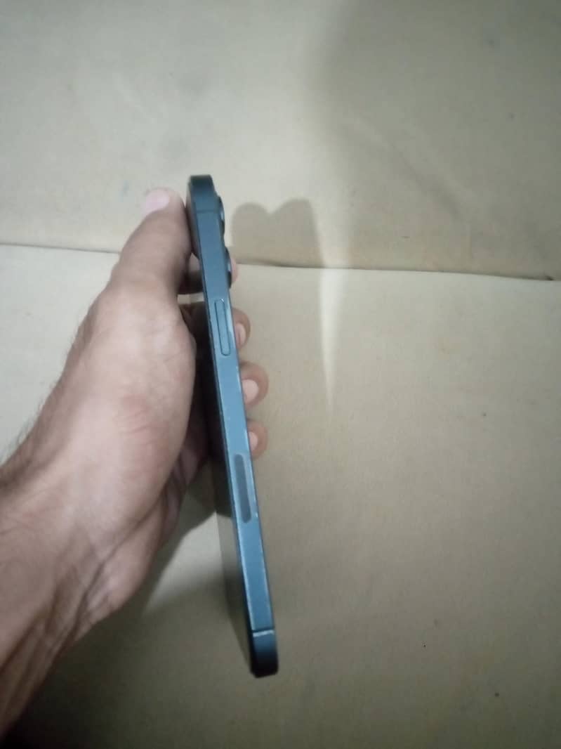 Apple iPhone 12 Pro Max 3