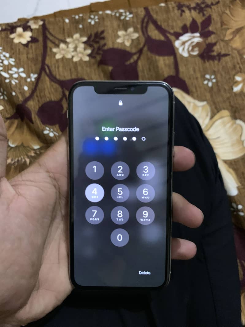 Apple iPhone X 1