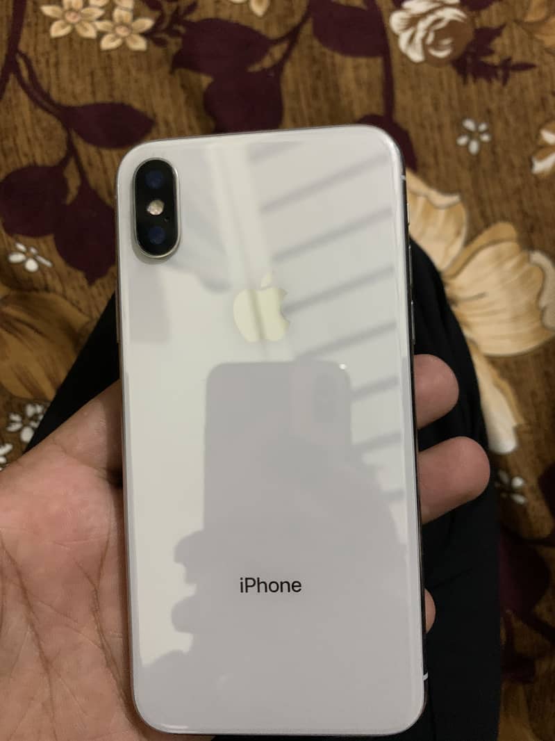 Apple iPhone X 3