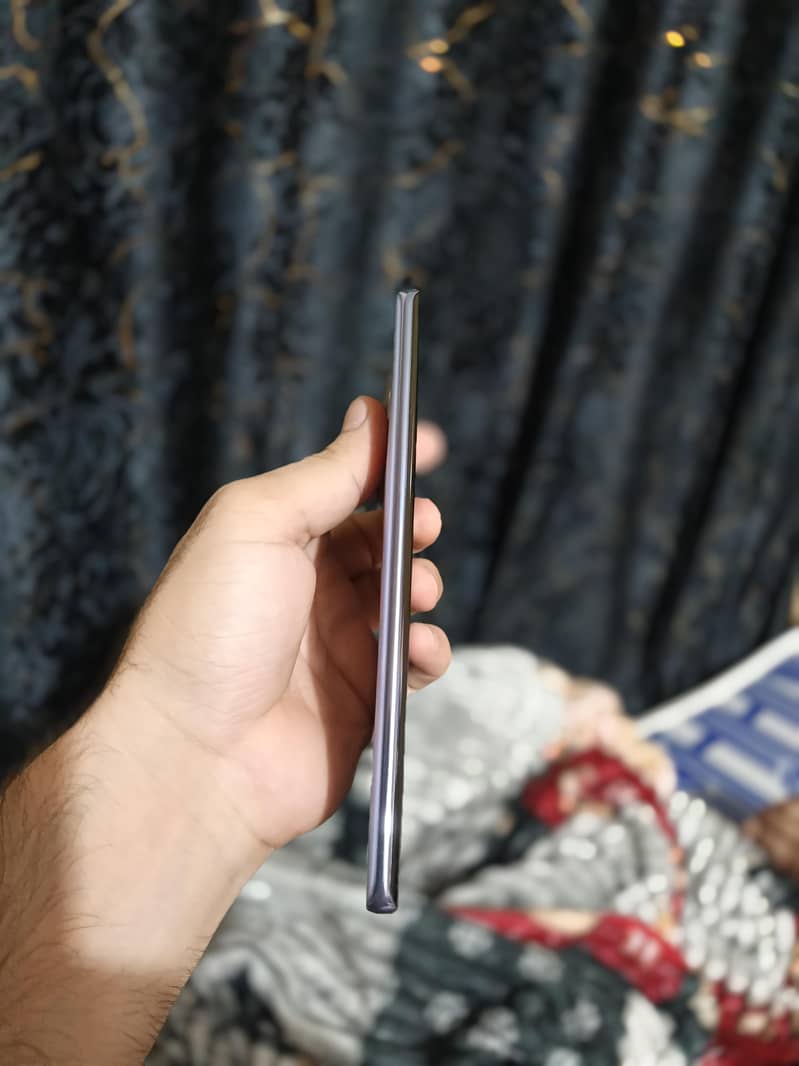 Tecno CAMON 30S 6