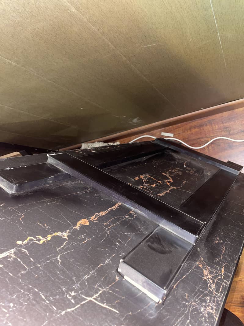Large standing mirror. 1