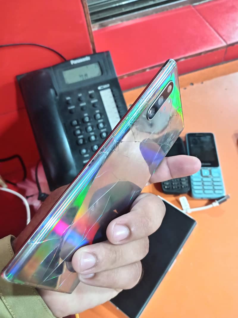 Samsung Mobile Note 10 Plus 6