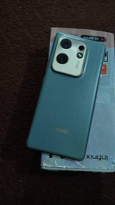 Infinix Zero 30