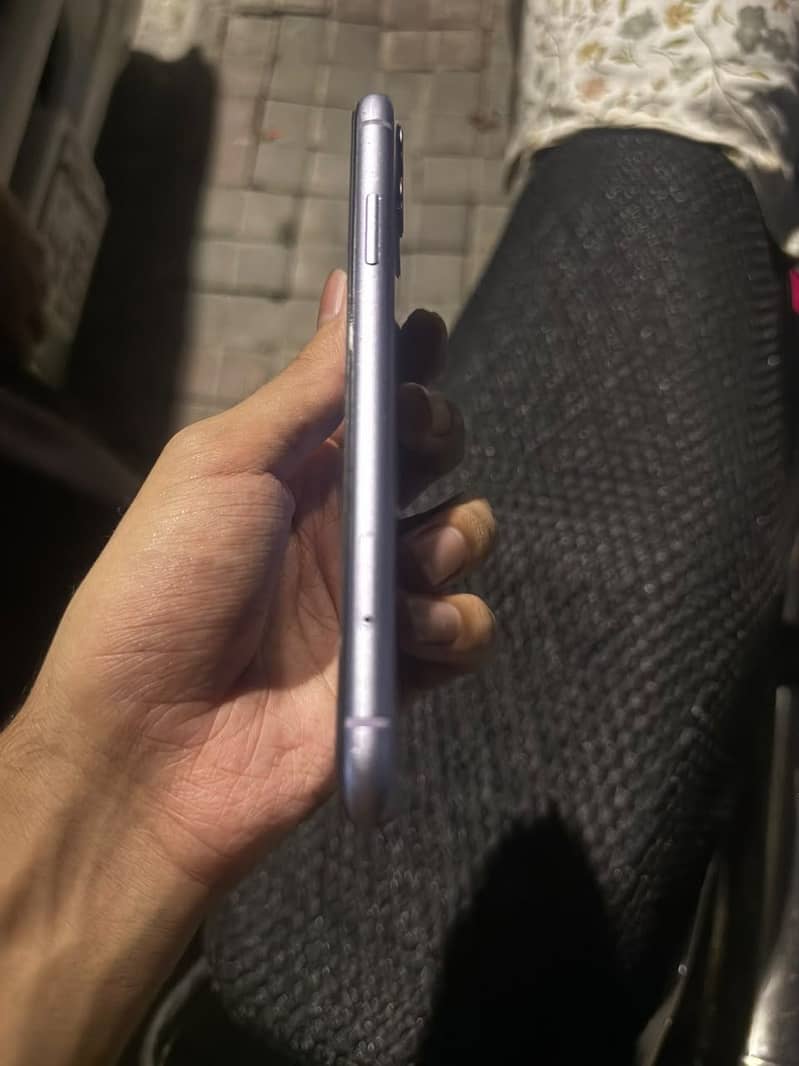 Apple iPhone 11 2