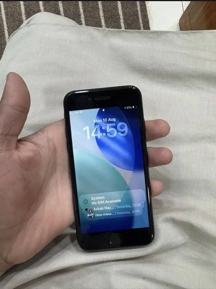Apple iPhone SE 2