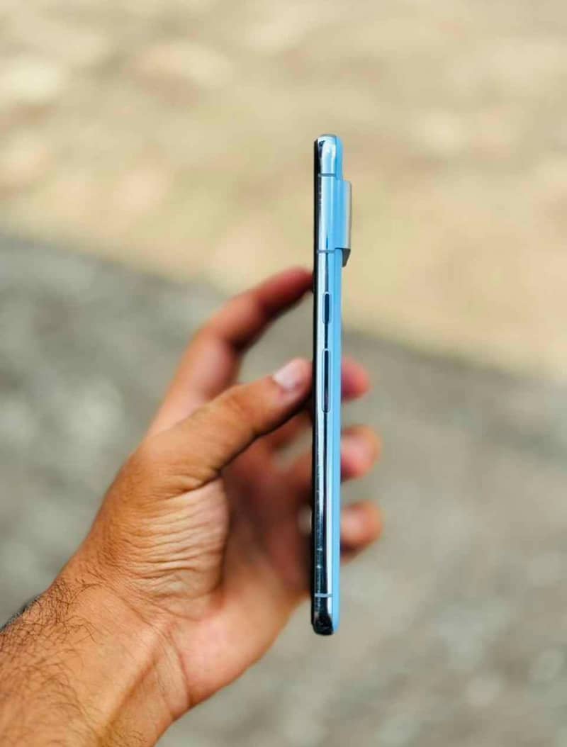 Google Pixel 8 Pro 1