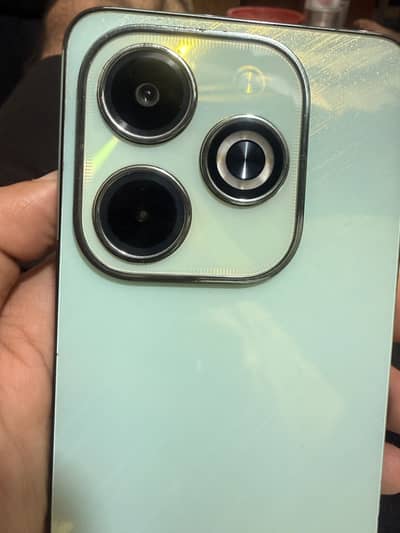 Infinix Hot 40i