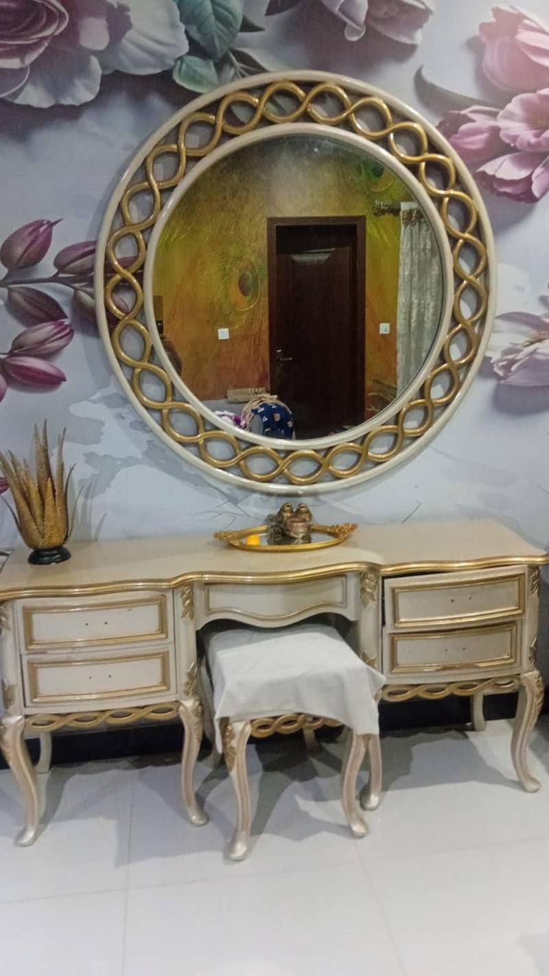 royal bed 1