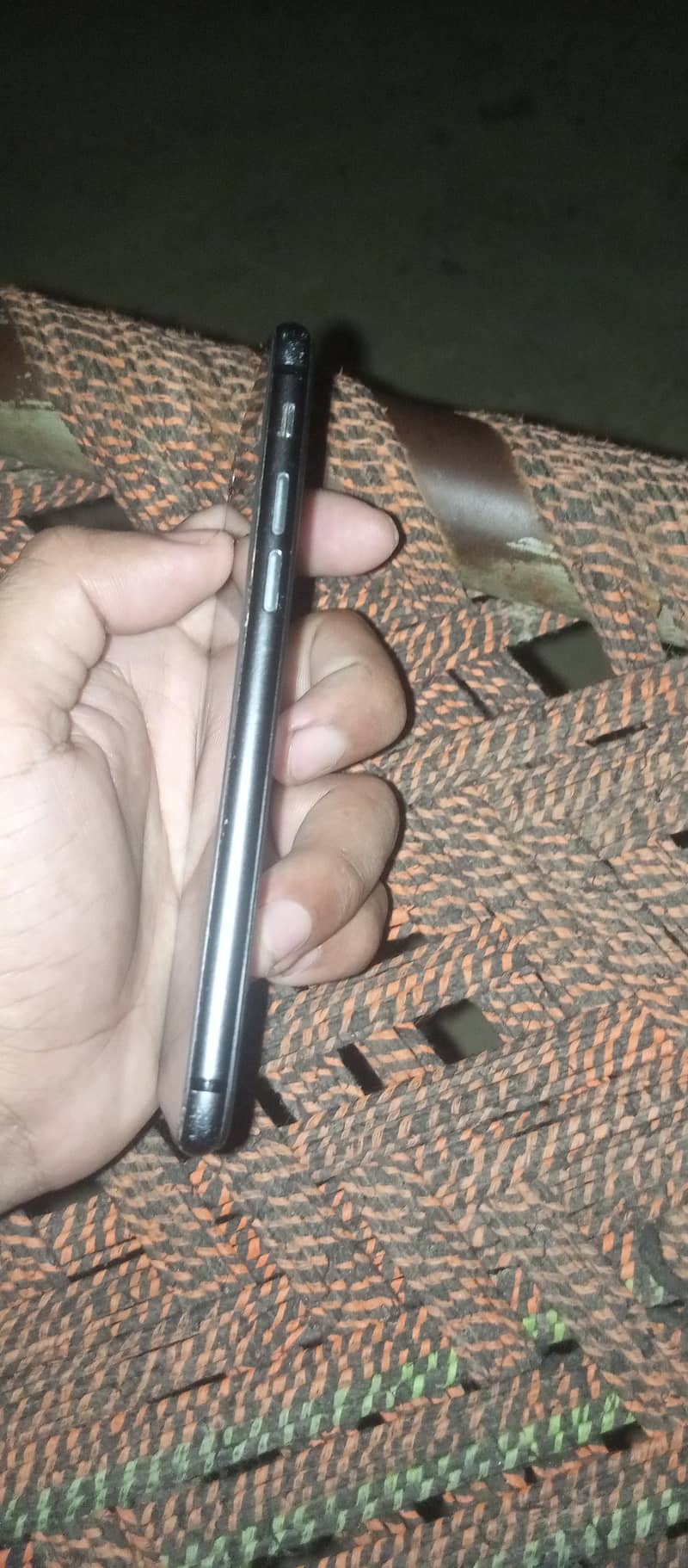 Apple iPhone 8 6