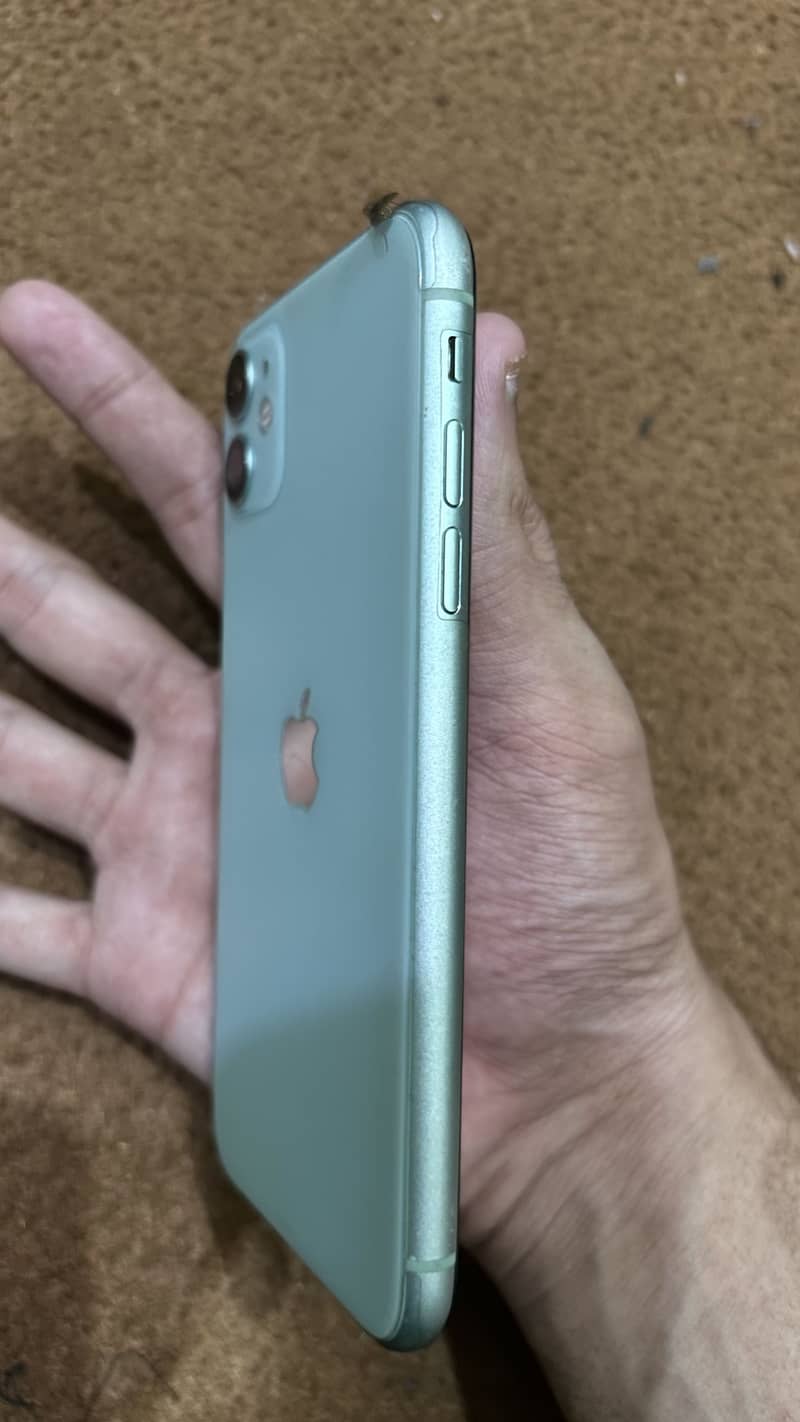Apple iPhone 11 1