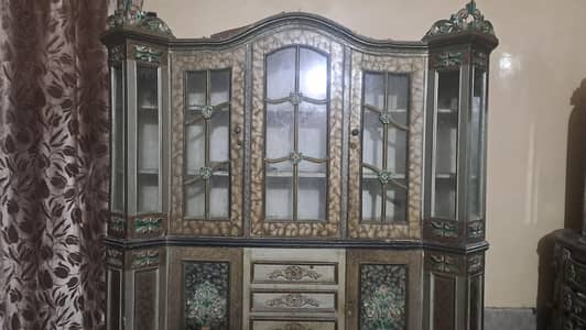 Chinioti Wooden Showcase