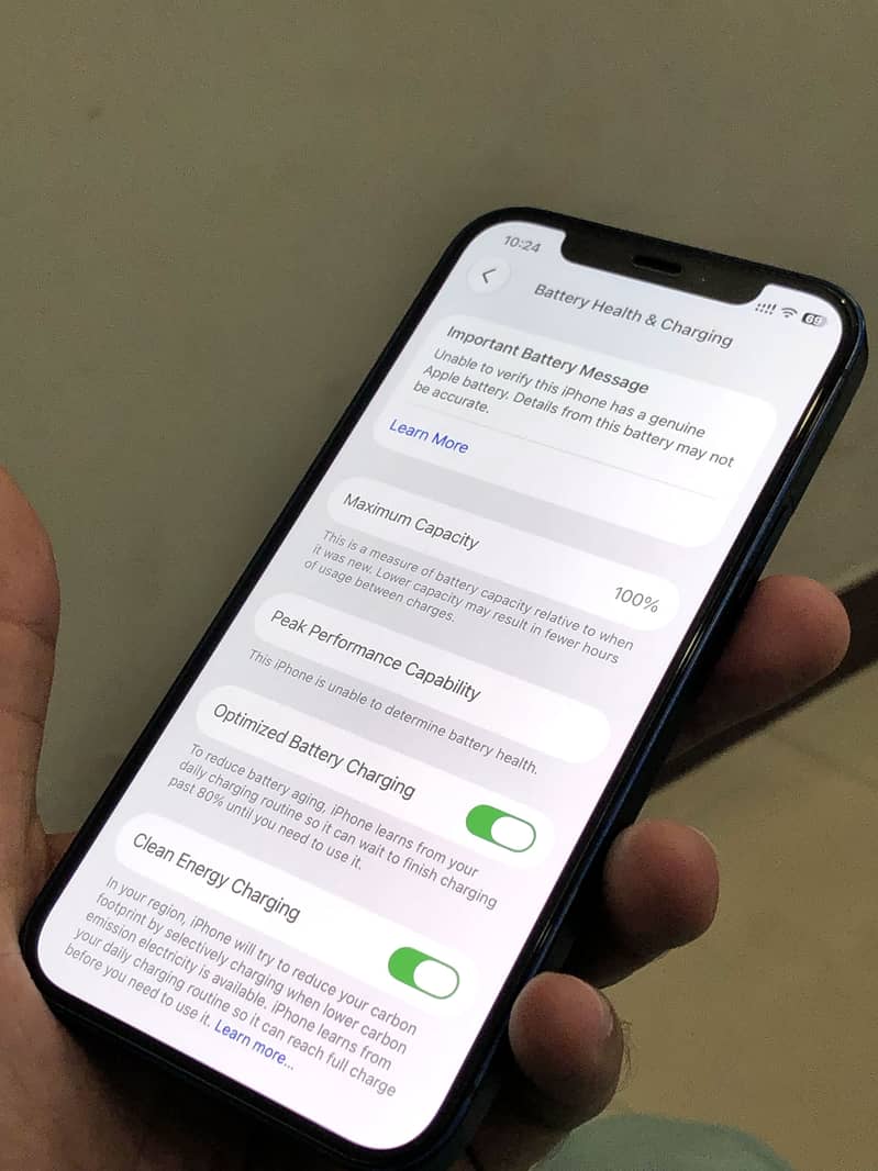 Apple iPhone 12 8