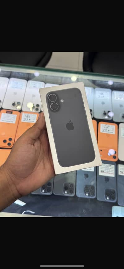Apple iPhone 17 256gb uk model box pack