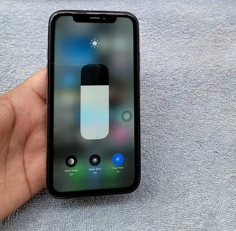 iphone xr into 13 pro 128gb 4