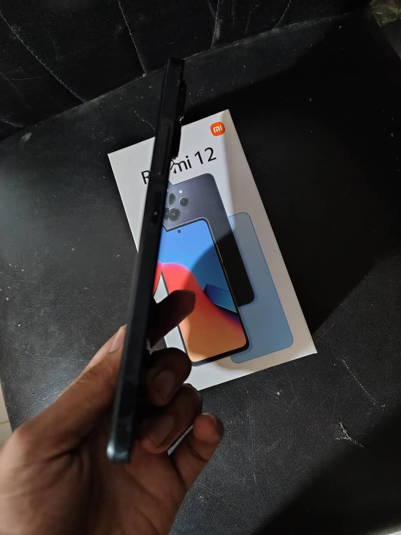 Xiaomi Redmi 12 2