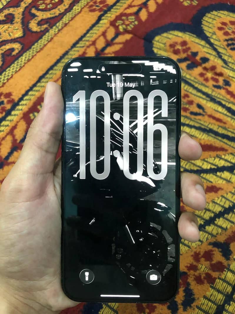 Apple iPhone 15 plus 1