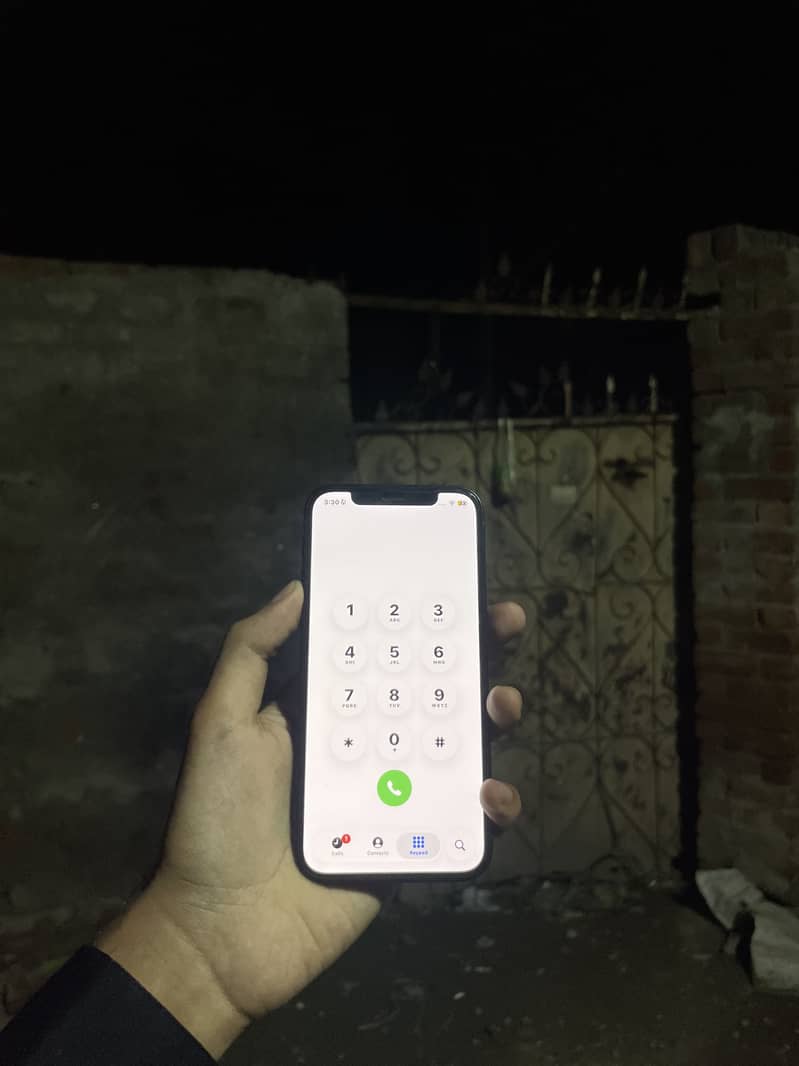 Apple iPhone 12 1
