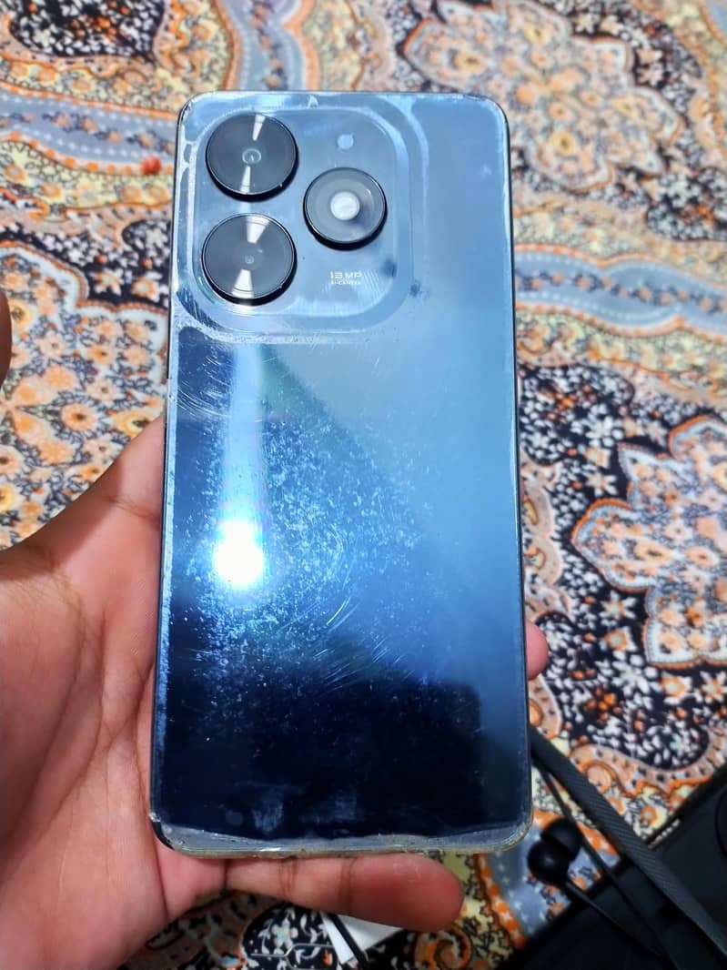 Tecno Spark Go 1