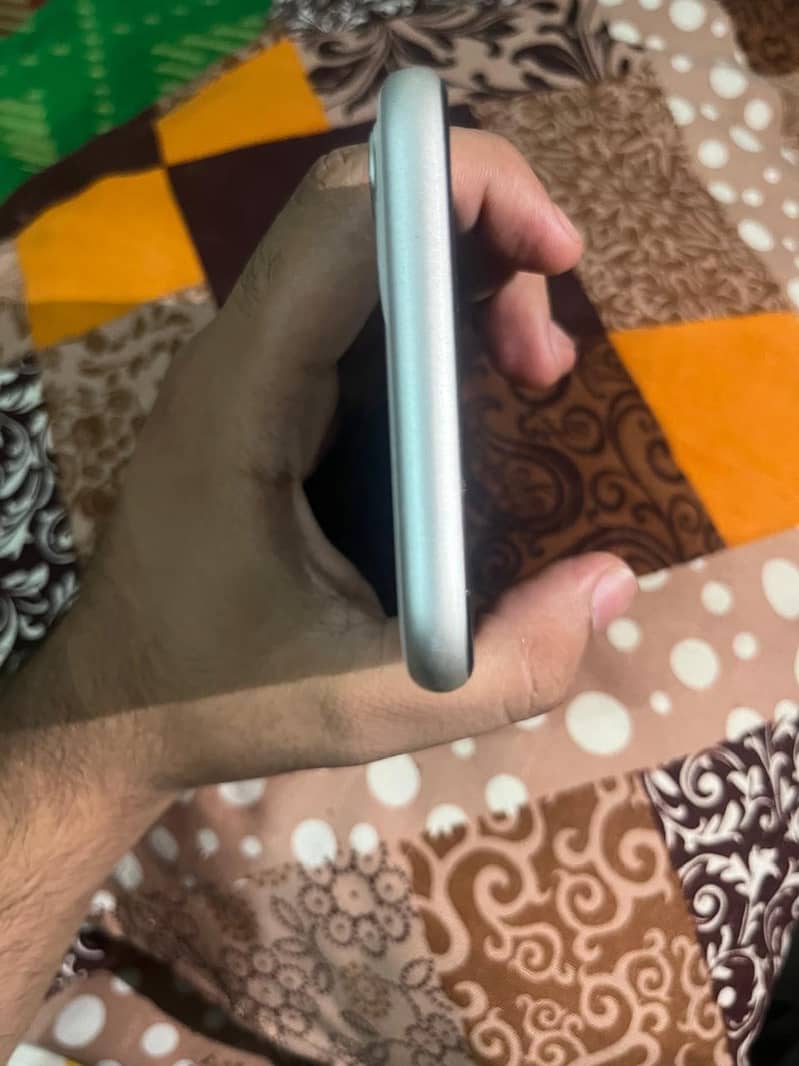 iphone 11 jv 0