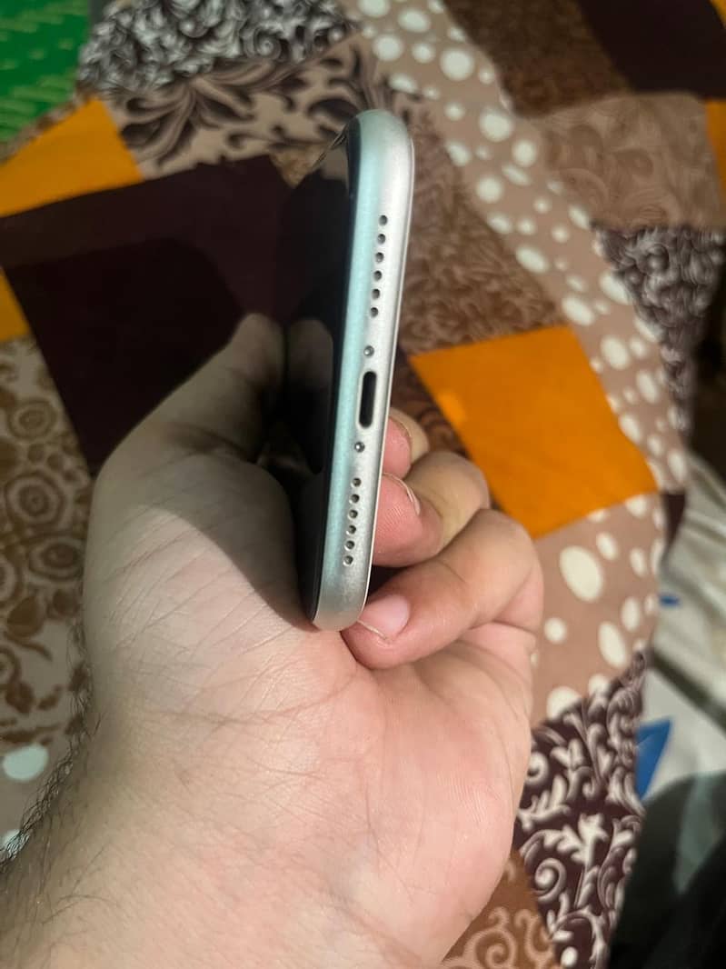 iphone 11 jv 2