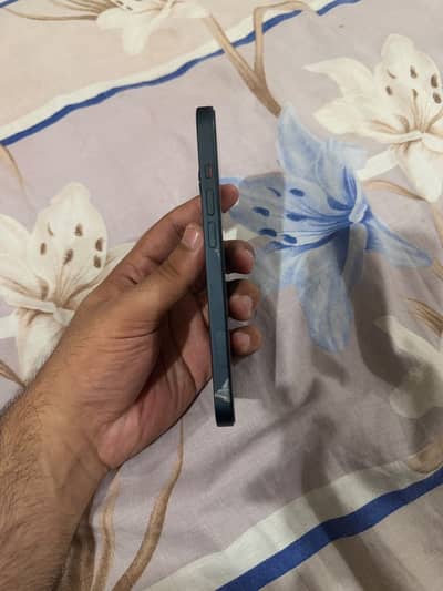 Apple iPhone 14 JV