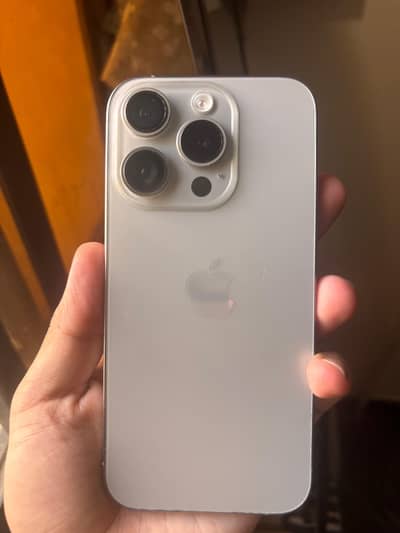 Apple iPhone 15 Pro