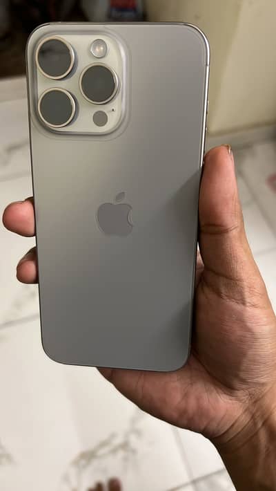 Apple iPhone 15 Pro Max