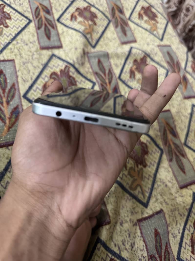 OPPO A3 4