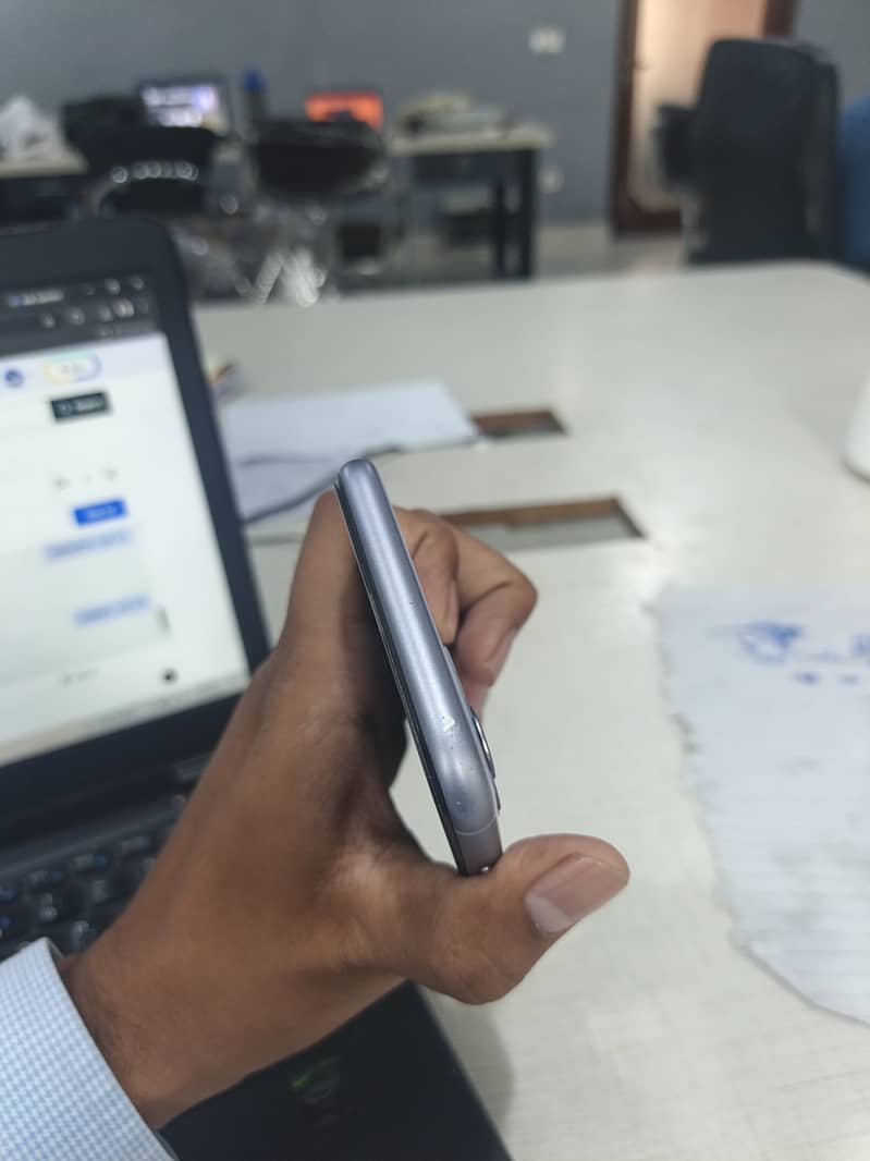 Iphone 11 2