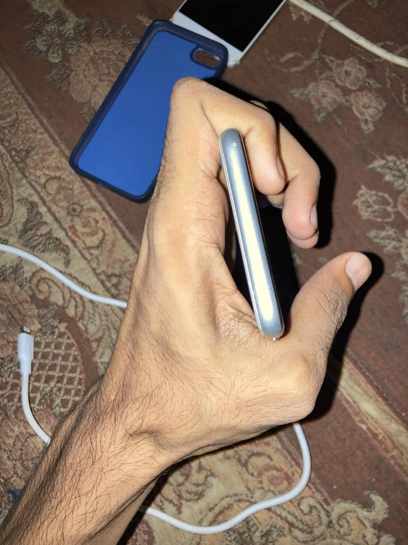 Apple iPhone SE 1