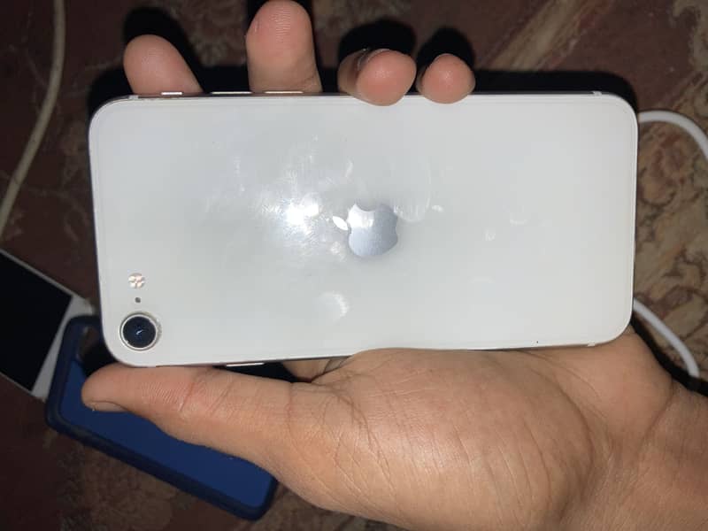 Apple iPhone SE 2