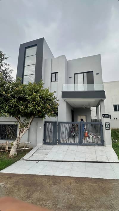 05 Marla Elegant & Fully Maintained Luxury Bungalow | Prime Location in DHA 9 Town, Lahore