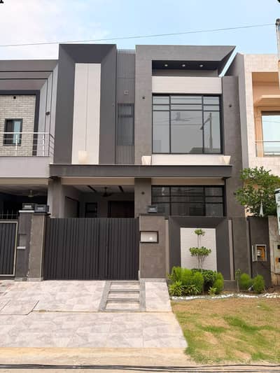 INSIDE BANKERS AVENUE BLOCK C | 5 MARLA 3 BEDROOM HOUSE FOR SALE ON BEDIAN ROAD NEAR DHA PHASE 7 WITH 4 BATHROOMS
