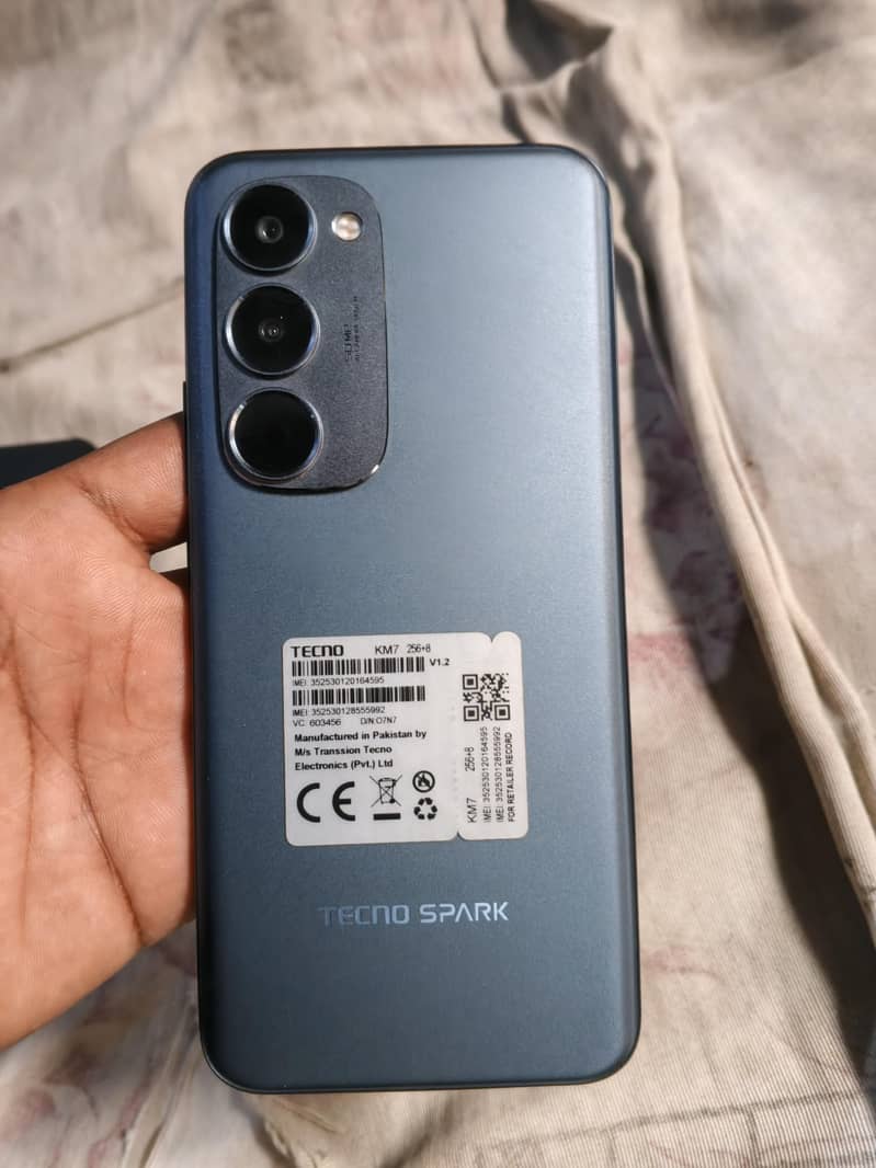 Tecno spark 40 pro plus 2