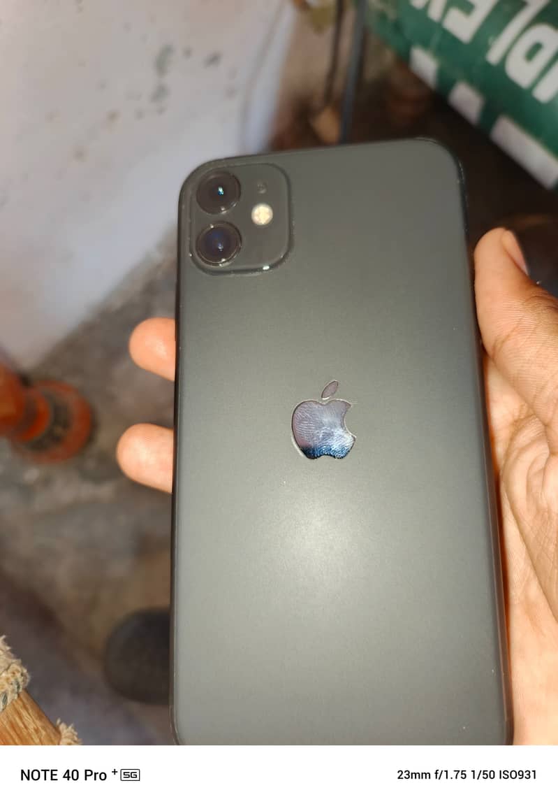 Apple iPhone 11 1