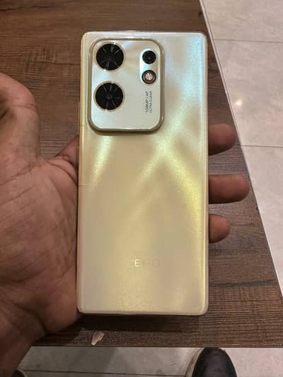 Infinix Zero 30