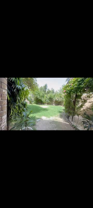 Officers colony no 2 MadinaTown 40 Marla house for sale 03018660465