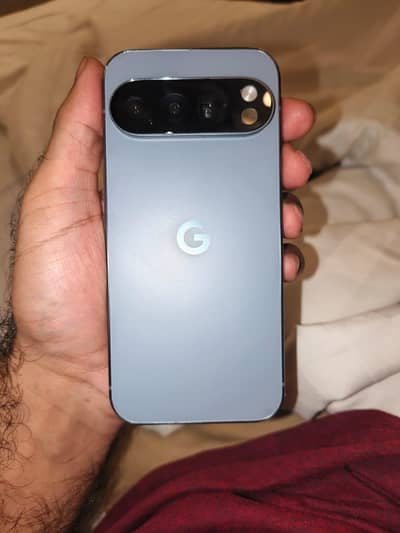 Google Pixel 10 Pro 8 128gb with orignal cable orignal box