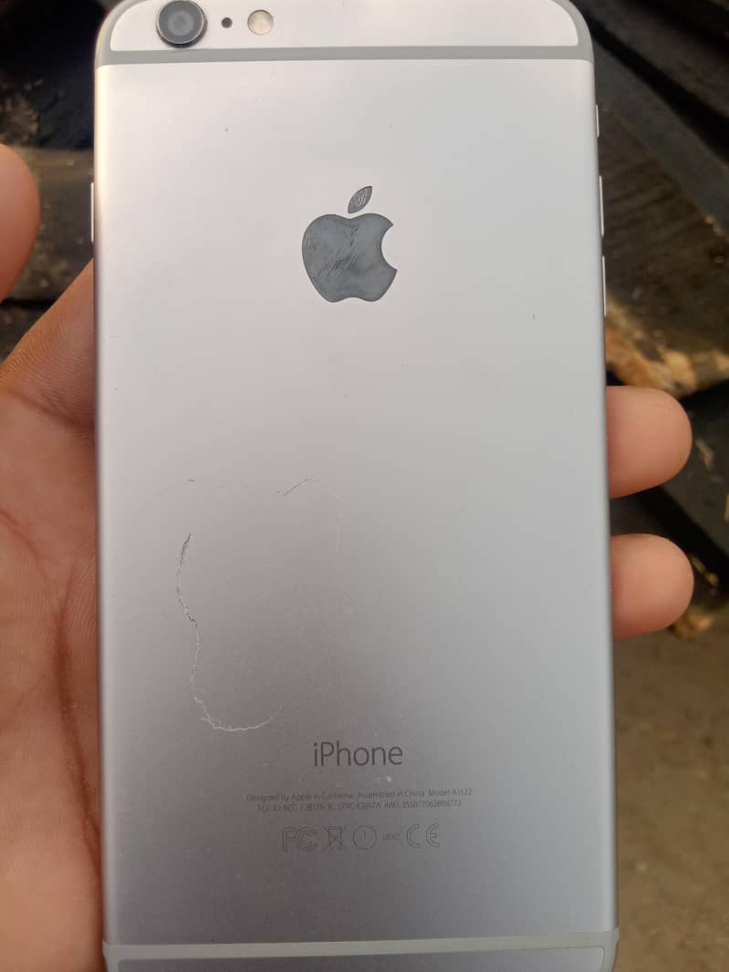 Apple iPhone 16 Plus 5