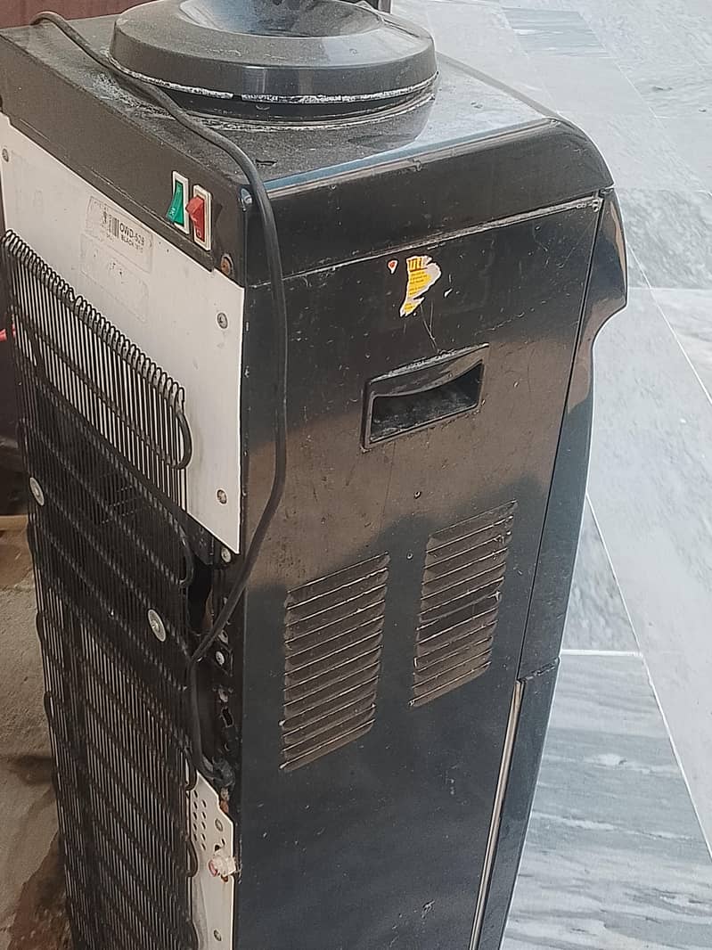 Orient Dispenser 3